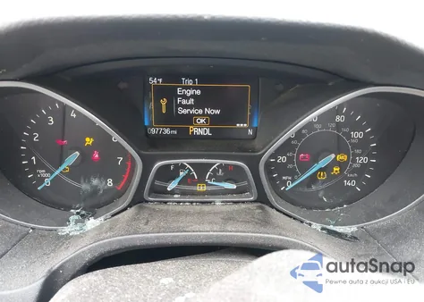 2016 Ford Focus Se z USA, uszkodzony, nr VIN 1FADP3F22GL327604